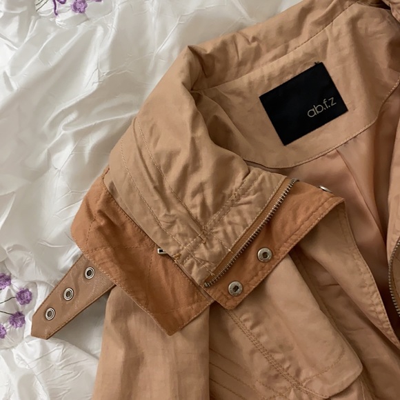 Dusty rose zip-up jacket - Picture 8 of 8